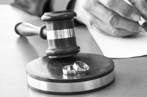 Paradise Annulment Lawyer divorce attorney segment opt 300x199